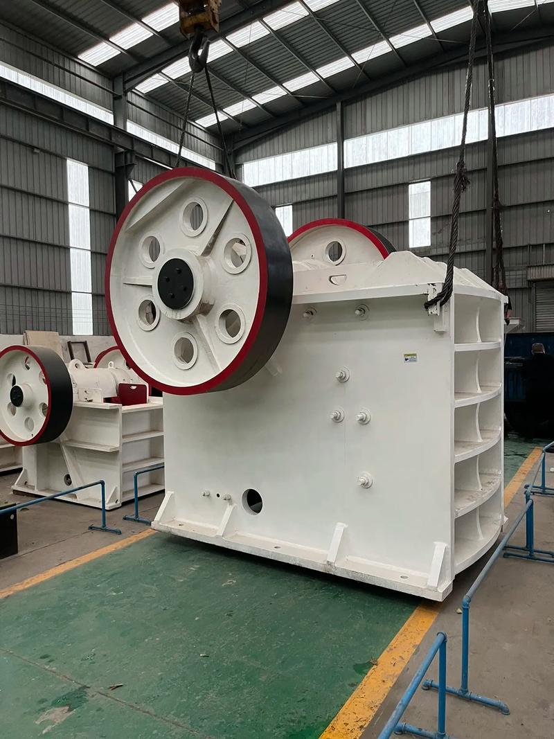 矿山机械设备 #鄂式破碎机 #砂石生产线全套设备 #工厂实