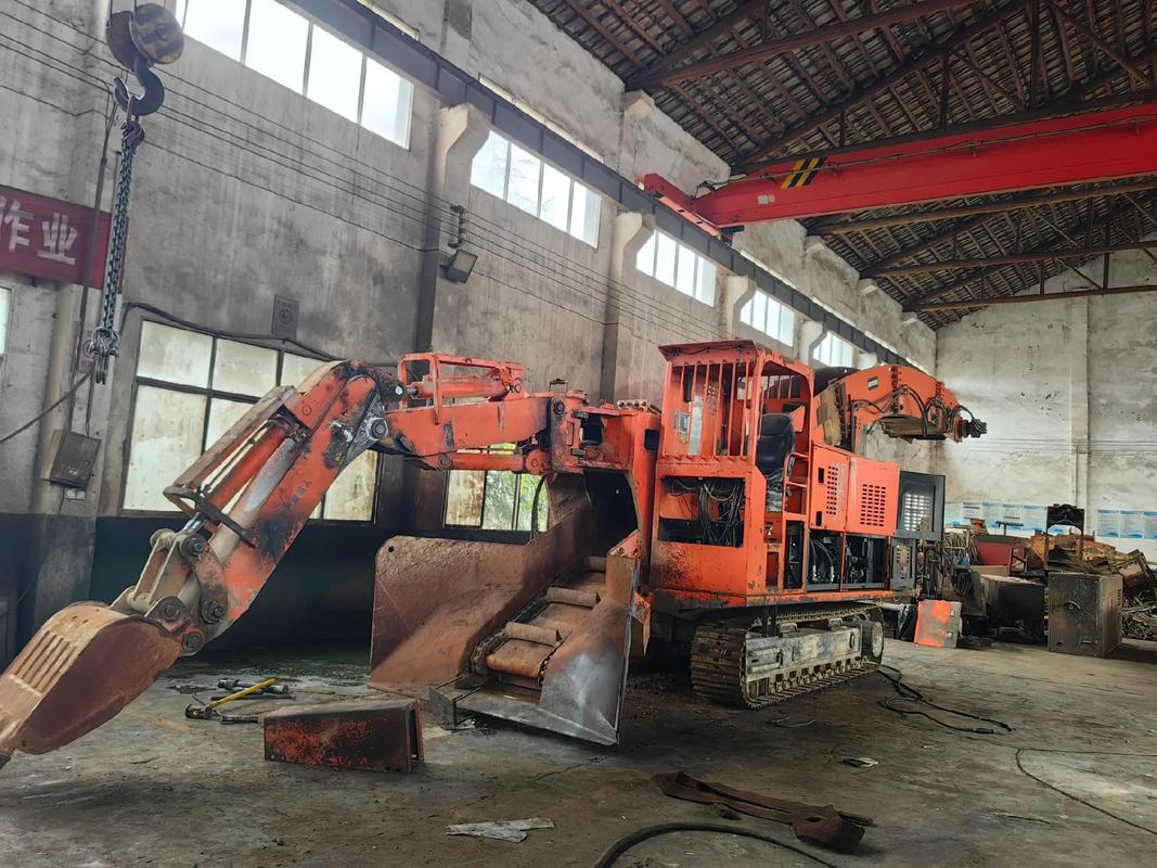 上热门 #矿山机械设备 #机械设备 #二手设备回收 江